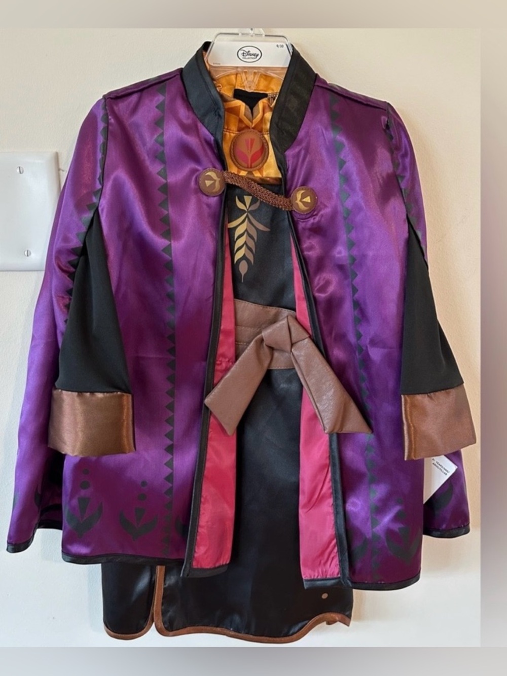 Disney Girls Frozen 2 Anna Costume NWT Size 9/10